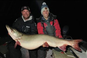 Minnesota State Record Muskie Hero LEAD